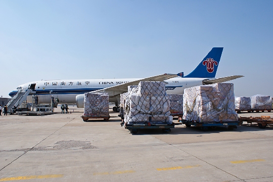 济南-洛杉矶全货机定期航线开通